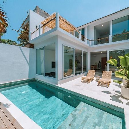 Villa Seseh Breeze - Cozy & Romantic 1Br Villa Next To Seseh Beach Canggu Екстериор снимка