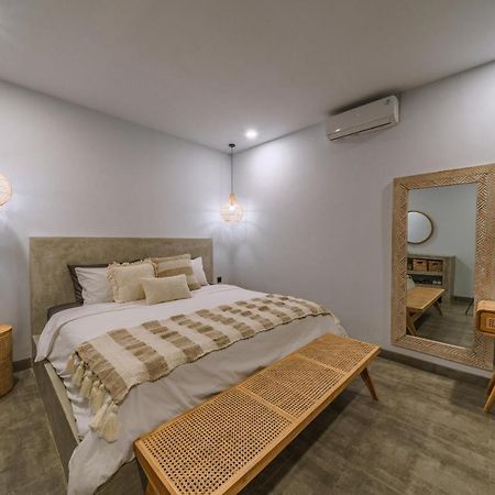 Villa Seseh Breeze - Cozy & Romantic 1Br Villa Next To Seseh Beach Canggu Екстериор снимка